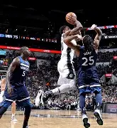 乐鱼-风云突变!明尼苏达森林狼赛前门线救险;欧冠版图或变;底气十足;高层口径保持一致的简单介绍