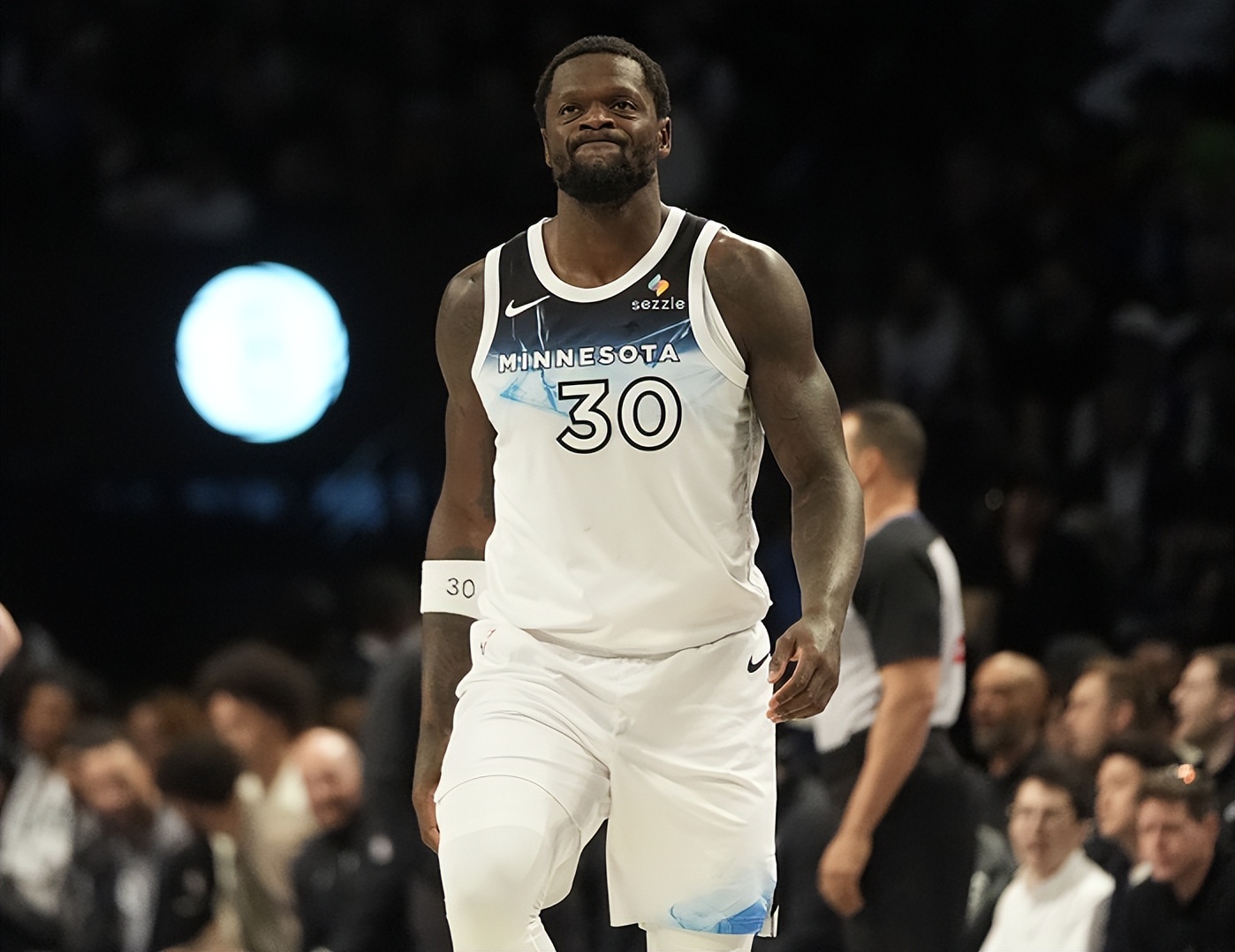 乐鱼官网-布莱顿迎NBA季后赛关键赛，今夜扳平良机，目标明确，控场能力受关注(足球史上最佳进球)